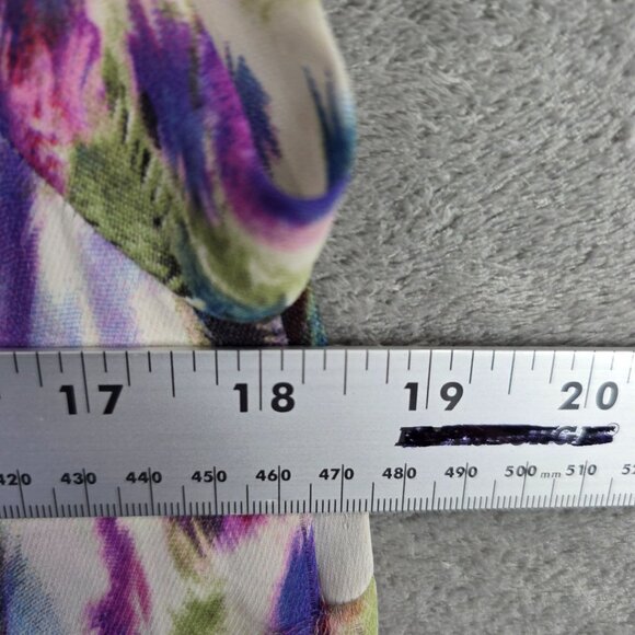 Womens Cabi Multicolor Feather Print Sleeveless Top V-Neck 100% Polyester S - Picture 5 of 8